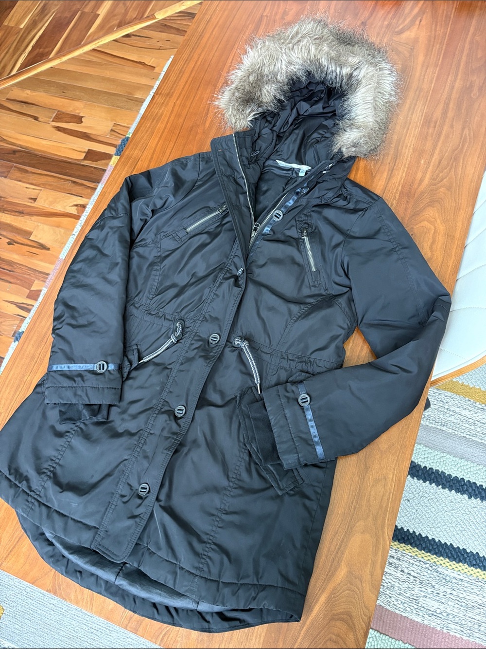 Athleta Primaloft Peak Parka Black Faux Fur Trim Hooded Coat Jacket Size Small - Picture 4 of 9